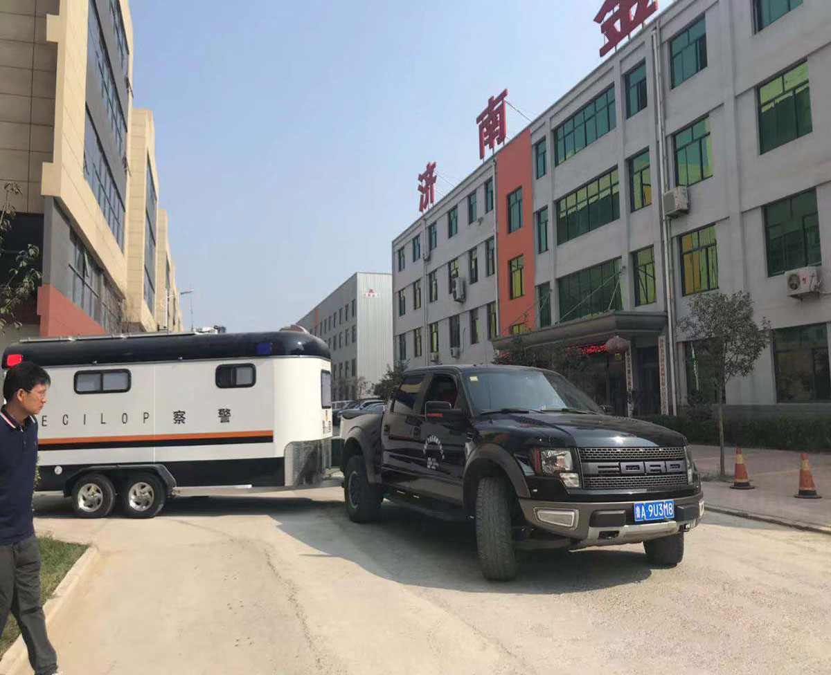 内蒙古移动警务车