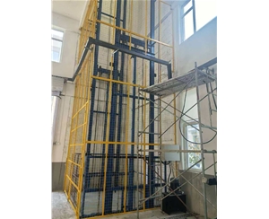 内蒙古导轨链条式升降货梯